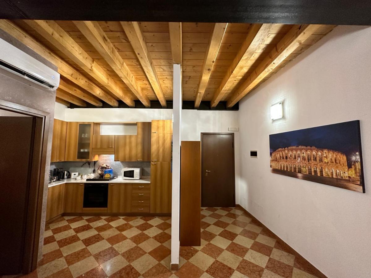 Imperial Home Mazzini Centro Verona 1 エクステリア 写真