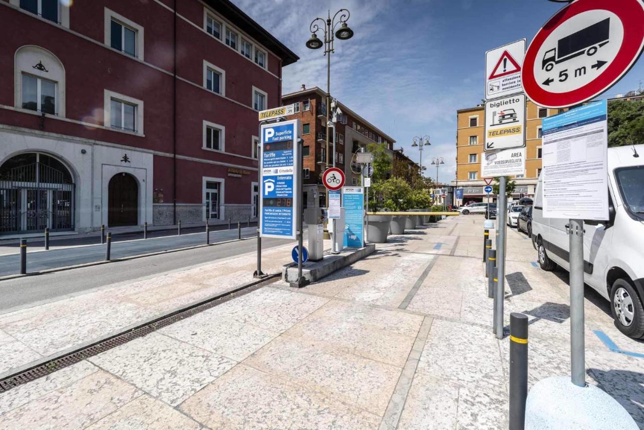 Imperial Home Mazzini Centro Verona 1 エクステリア 写真