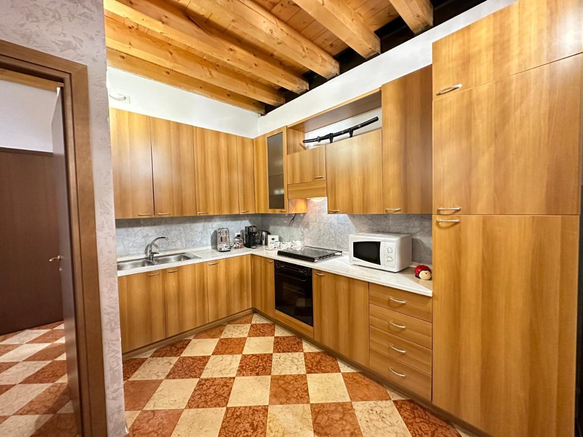 Imperial Home Mazzini Centro Verona 1 エクステリア 写真
