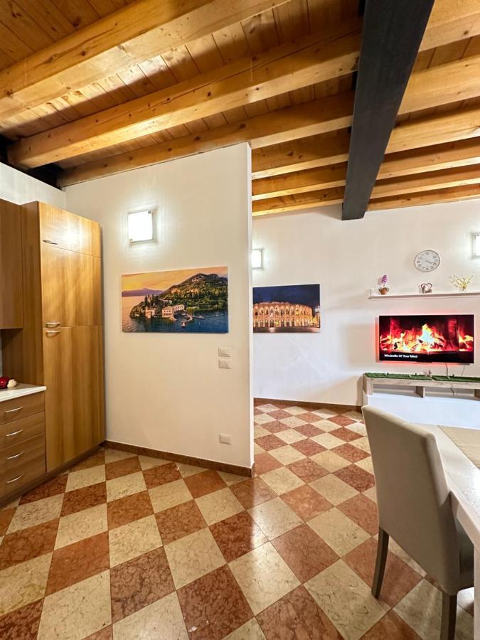 Imperial Home Mazzini Centro Verona 1 エクステリア 写真